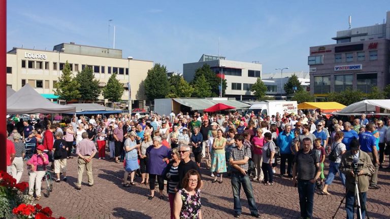 Suomalaiset toivovat keskustoilta nyt elämyksiä