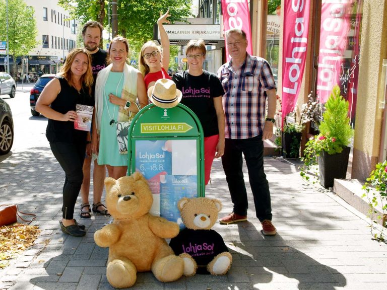 Tervetuloa lauantaina Lohjan keskustaan