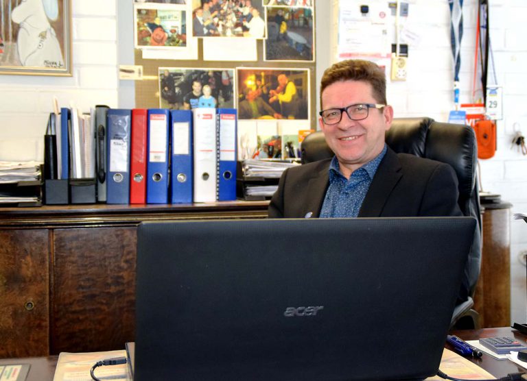 Kymmenen vuotta autokauppaa Tynninharjulla