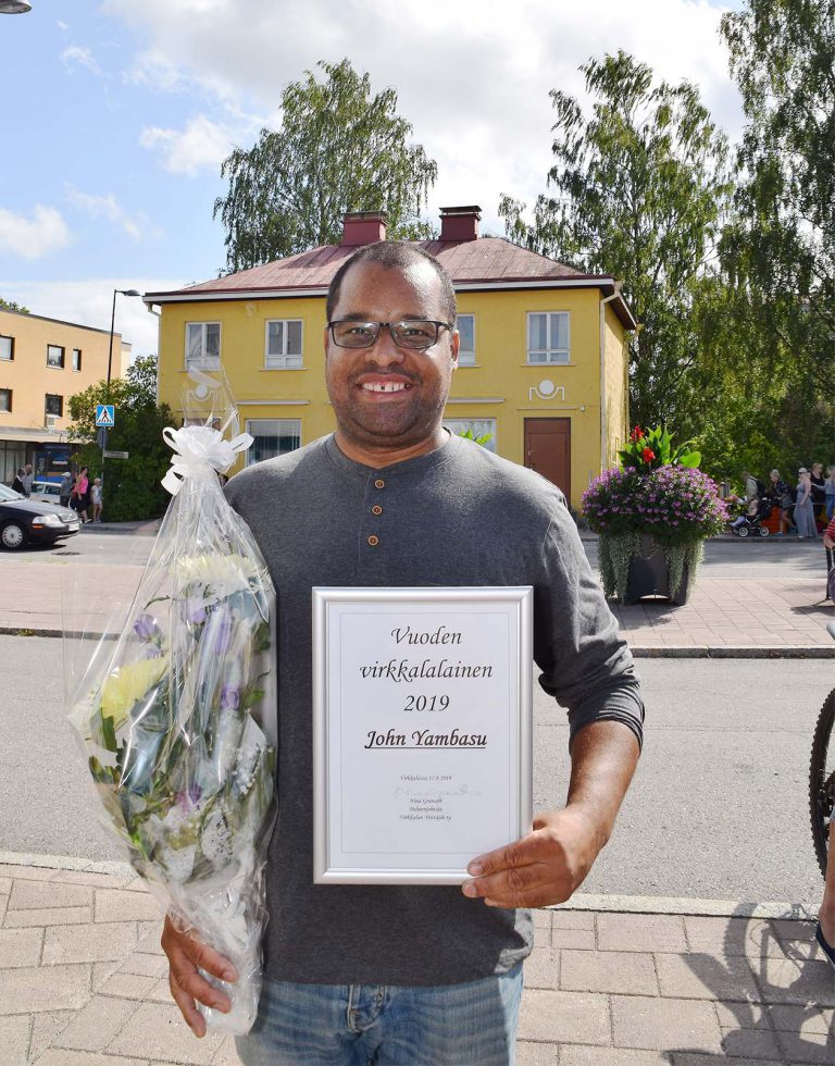 Ennätysmäärä myyjiä ja yleisöä Virkkalapäivässä