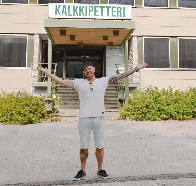 Rikusta uusi isäntä Kalkkipetterin toimistohotellille