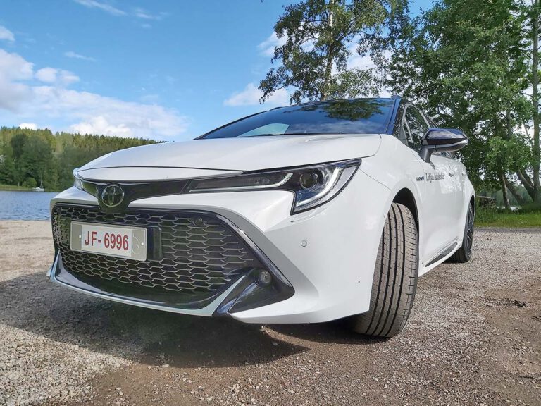 Lohjan Autokeskus avaa uuden toimipisteen Saloon