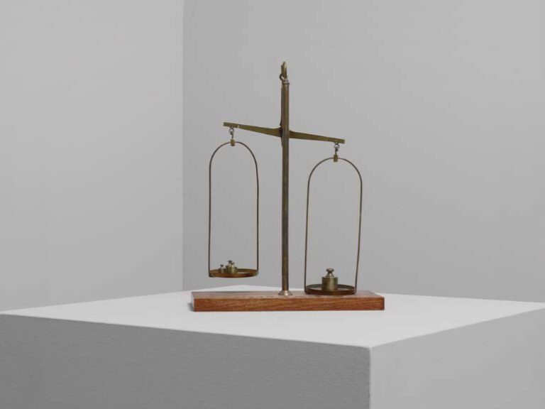 Sisällä elävä luolaihmisemme