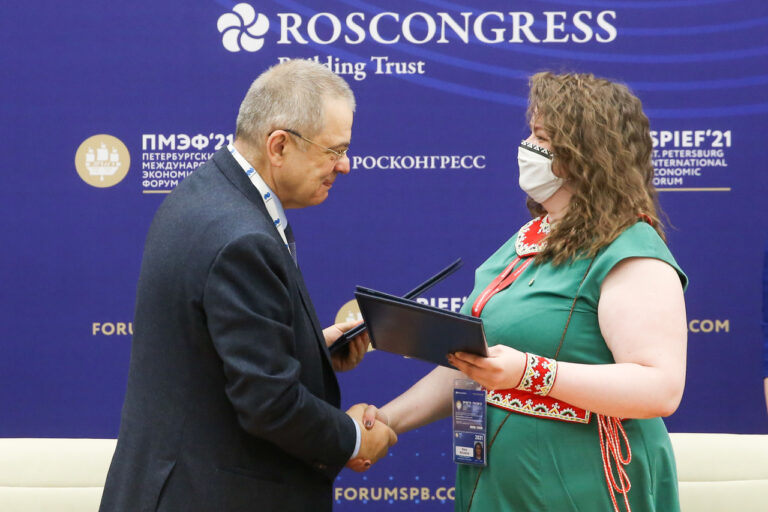 Venäläinen Norilsk Nickel tukee Arktisen alueen pientä kansaa, saamelaisia