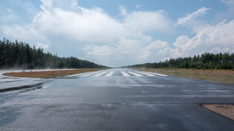 Maailman ensimmäinen automaattisesti valvottu lentokenttä sijaitsee Suomen Nummelassa