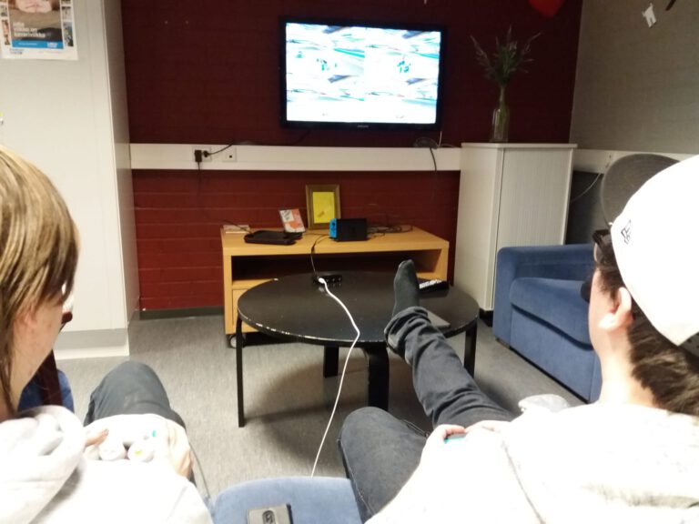 Nuorisotalot avautuvat