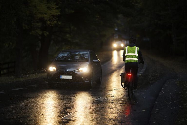 Takavalo hehkuu punaisena joka toisella pyöräilijällä