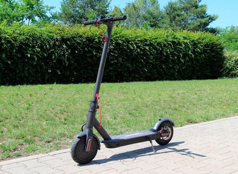 Poliisin tutka mittasi sähköpotkulaudan vauhdiksi lähes 70 kilometriä tunnissa