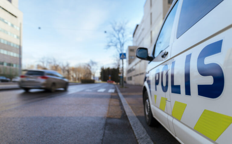 Murtoja Lohjalla, pahoinpitely Vihdissä ja skuuttiepäselvyyksiä Espoossa