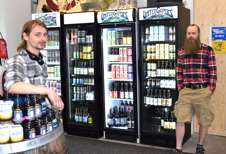 Ostatko sinä paikallisesti vai tilaatko netistä?