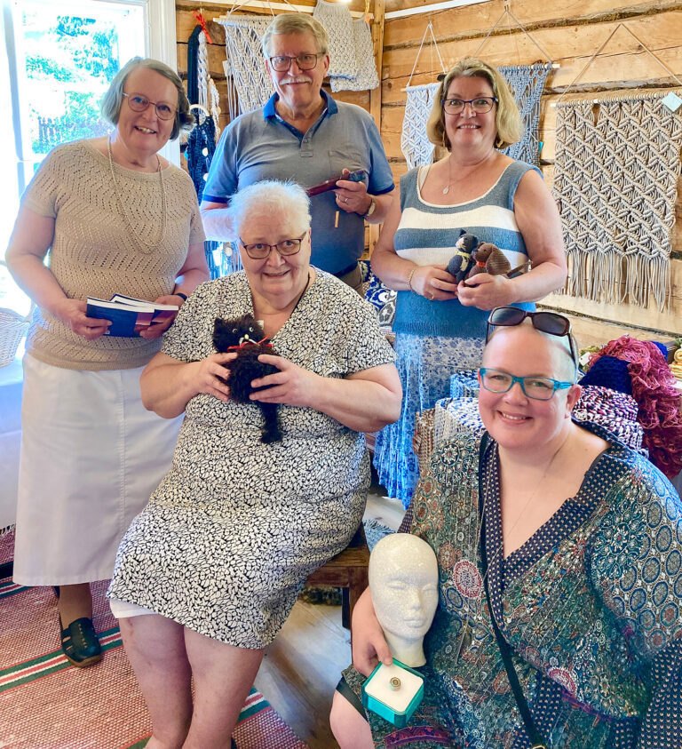Sammattiseuran Miinan Mökin 36. käsityönäyttely avaa ovensa lauantaina