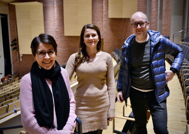 Lohjan seudun kuorot yhdistävät voimansa   juhlavuoden kunniaksi.