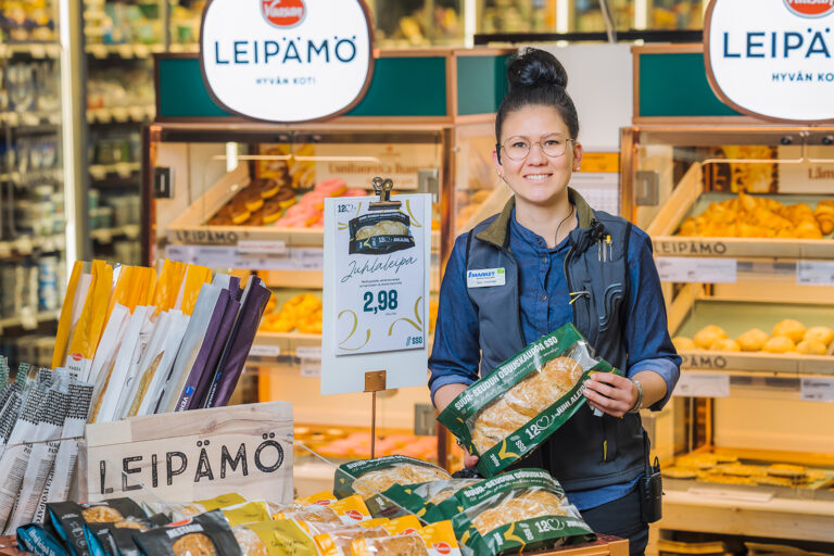 Suur-Seudun Osuuskauppa SSO: Uudistetun S-market Vihdin avajaisia vietetään keskiviikkona 26.4.