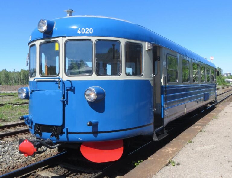 Lohjalta pääsee museojunalla Rautatiemuseopäivään 13.8.2023 
