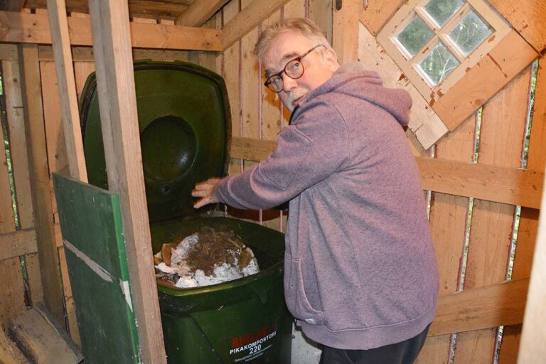 Biojätteiden lajittelu alkoi pientaloissa