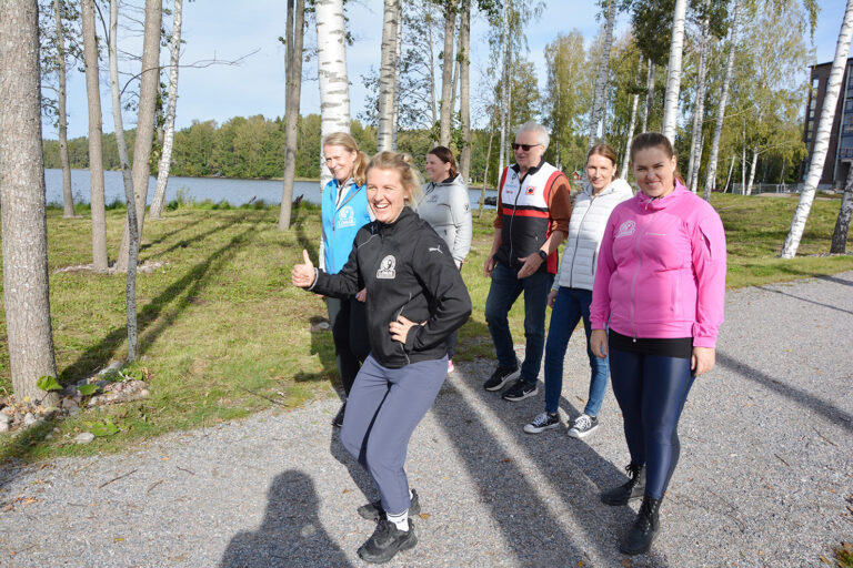 Kävelyä ja keskustelua ympäri Lohjaa