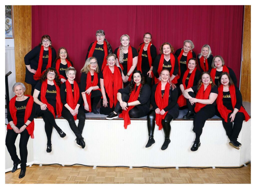 Klassikko tarjoaa lauluja naisen elämästä humoristisella kierteellä.