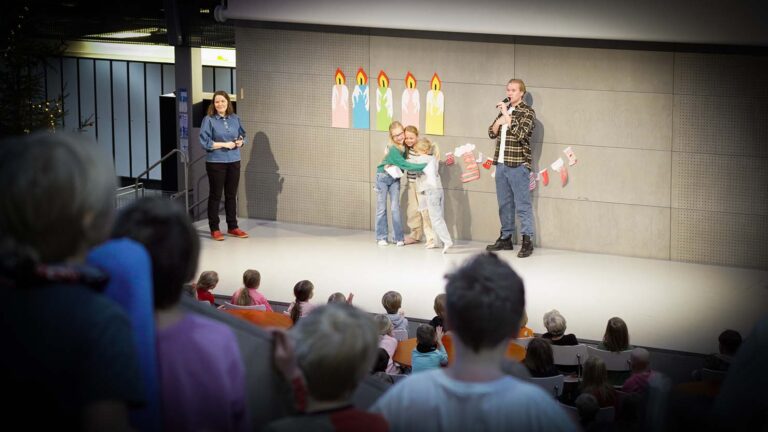 Lasten häirintä netissä lisääntyy – aikuisilta kaivataan lisää tukea digiturvallisuuden edistämiseen