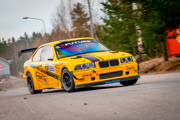 Mikko Koivula oli viikonloppuna omaa luokkaansa kaksivedoissa. Kuva: Loudlife Media / AKK