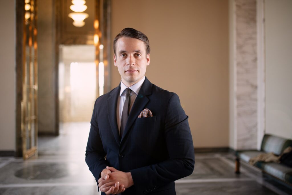 Kansanedustaja Henrik Wickström