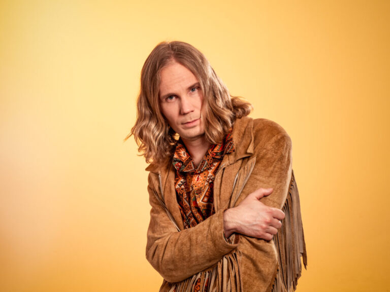 Badding -musikaali Paratiisi Laurentius-salissa perjantaina 11.10.