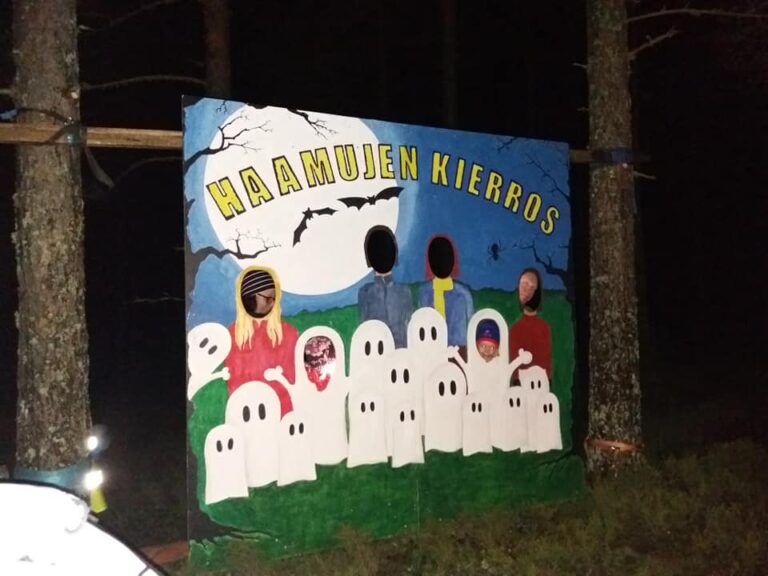 Sammatissa seikkaillaan elämyksellisellä Haamujen kierroksella