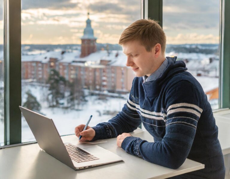 Vieraskirjoitukset ja niiden merkitys yrityksen ja sen palveluiden hakukonenäkyvyydessä