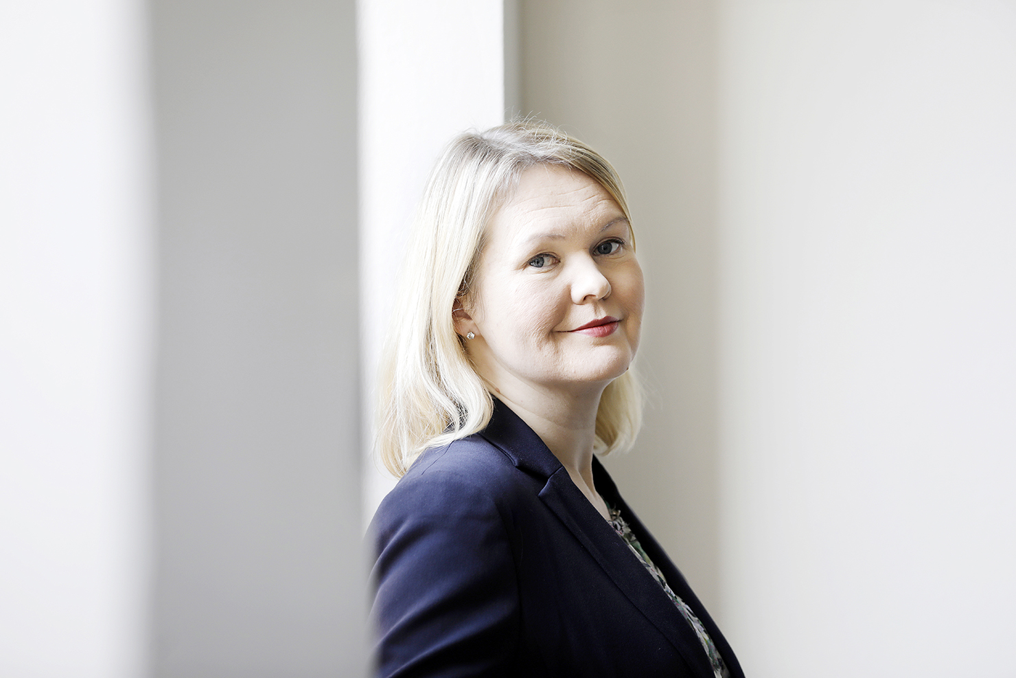 KESKUSKAUPPAKAMARI Johanna Sipola