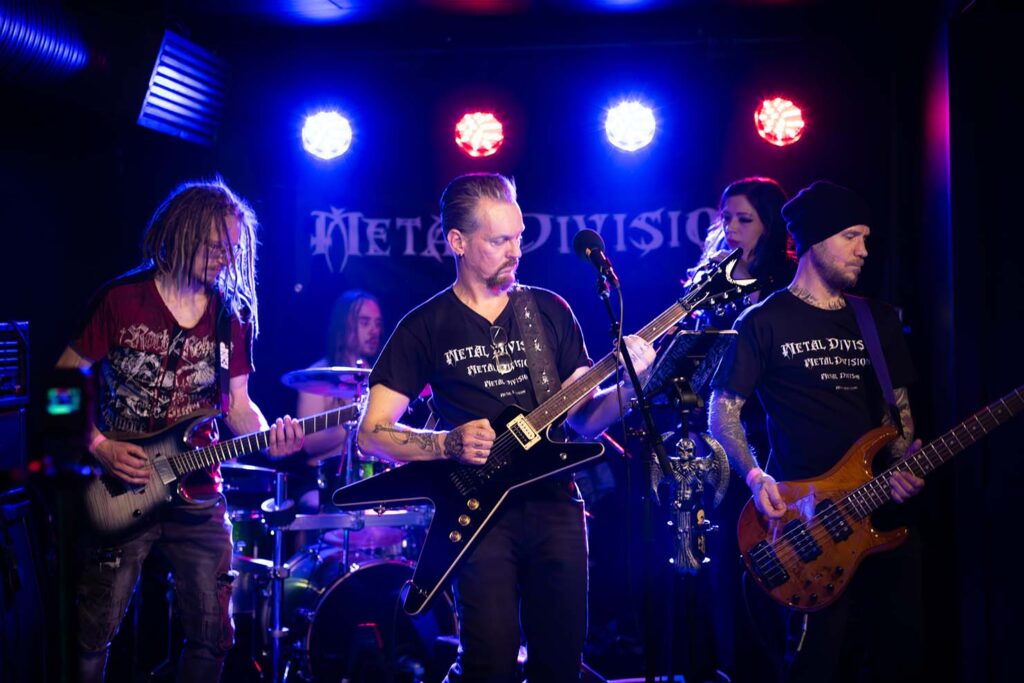 Metaldivision