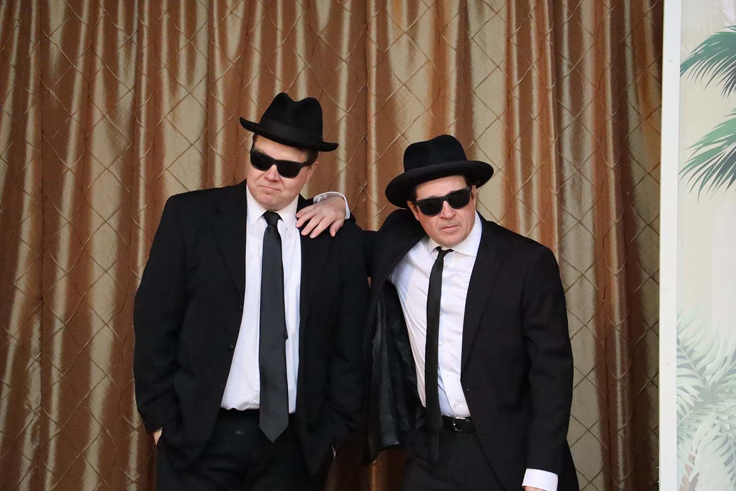 Mustion Linnan kesäteatterin komedia ”Hulvaton Elokuvan Historia” valloittaa