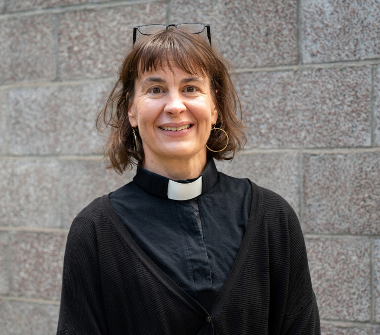 Virkkala saa aluepapiksi Auli Heleniuksen