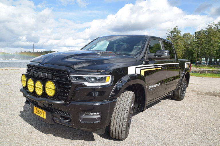 Haastaja Suomen avolavamarkkinoilla: RAM 1500