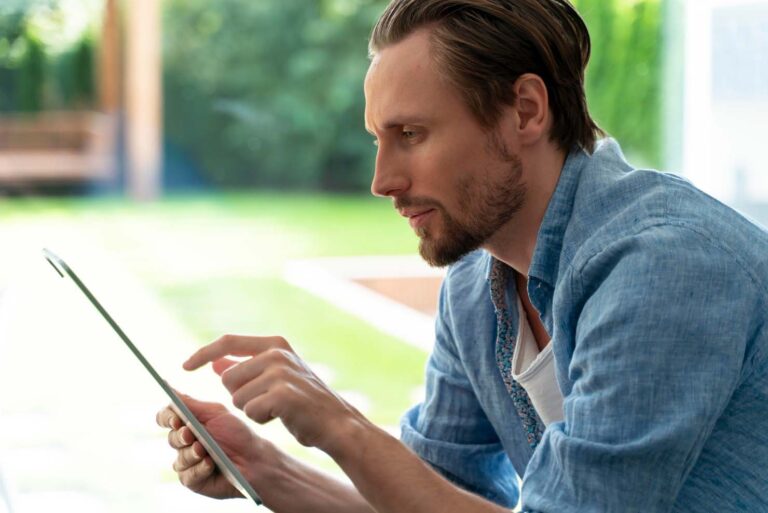 Työstressi hallintaan: Digiajan viihteen viisi kultalähdettä