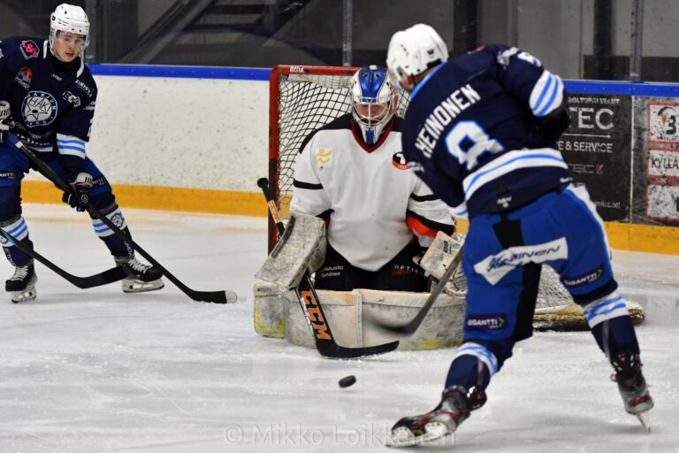 Harjun Kiekolla vaikea kotiottelu Tuuskia vastaan