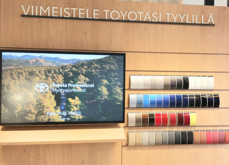 Uusia pakettiautoja on rekisteröity viime vuotta enemmän – ajokorttilain uudistuksesta odotetaan piristystä hyötyajoneuvojen kauppaan