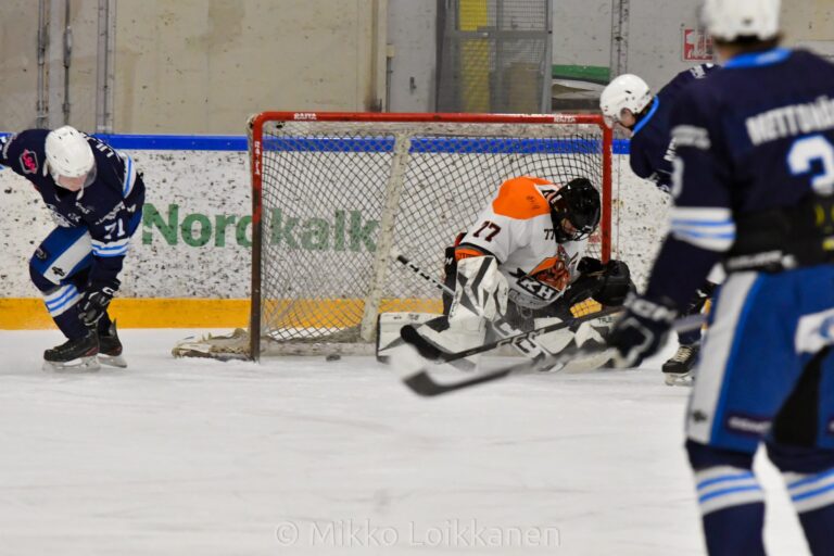 KHT kävi sunnuntaina Hakin vieraana Lohjalla