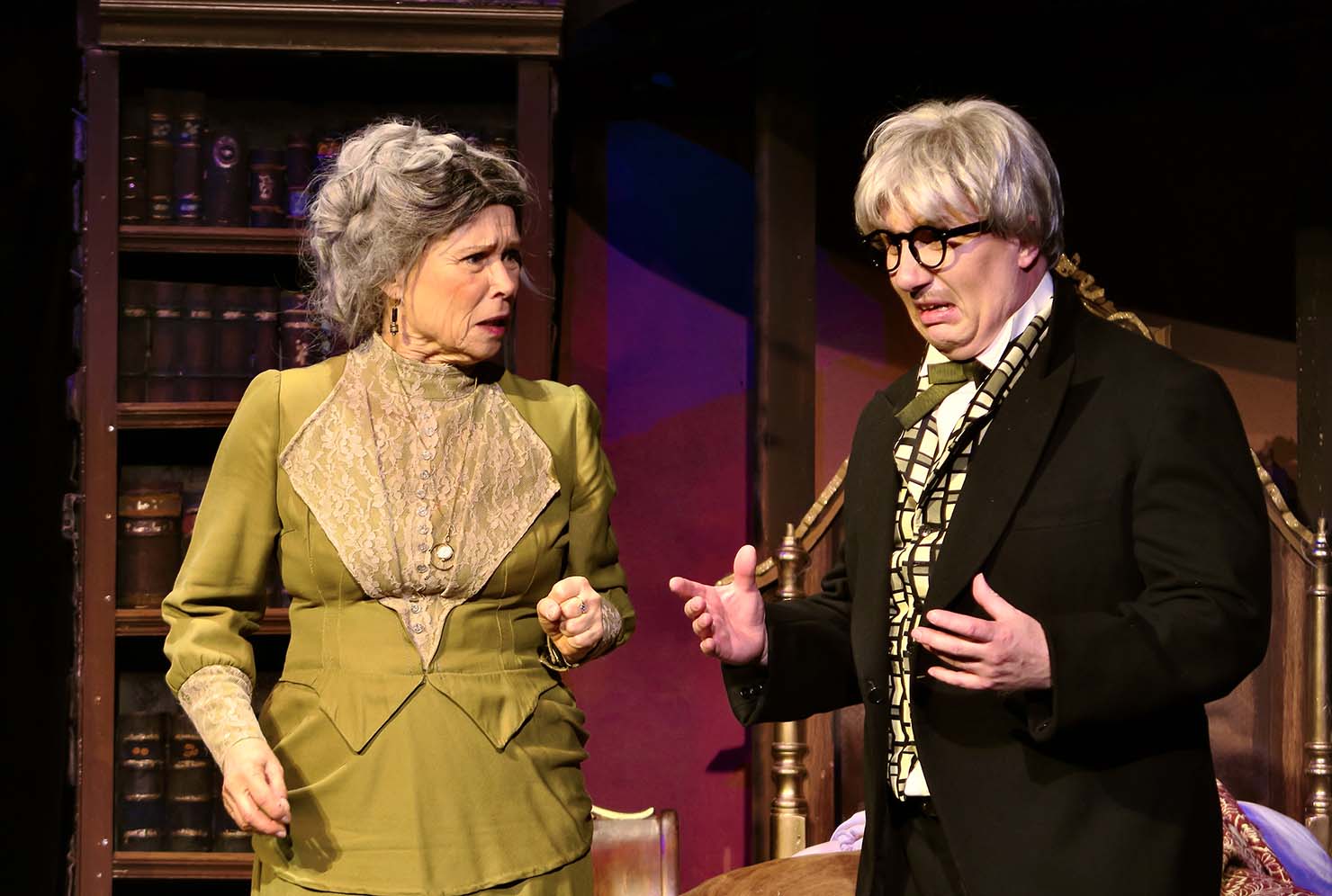 Rakastettuun klassikkoromaaniin perustuva lasten- ja nuortennäytelmä