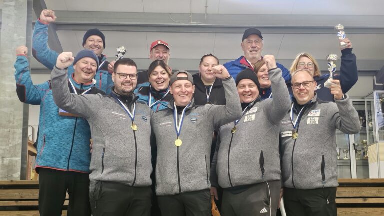 Kansainvälinen jääkolkka valtasi Lohjan – Finland Cup 2026 tarjosi tiukkaa kilpailua ja hienoa tunnelmaa
